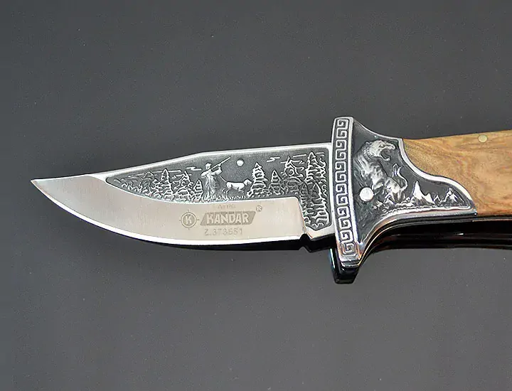 Lovecký nôž Kandar Hunter Corsica s gravírovaním textu