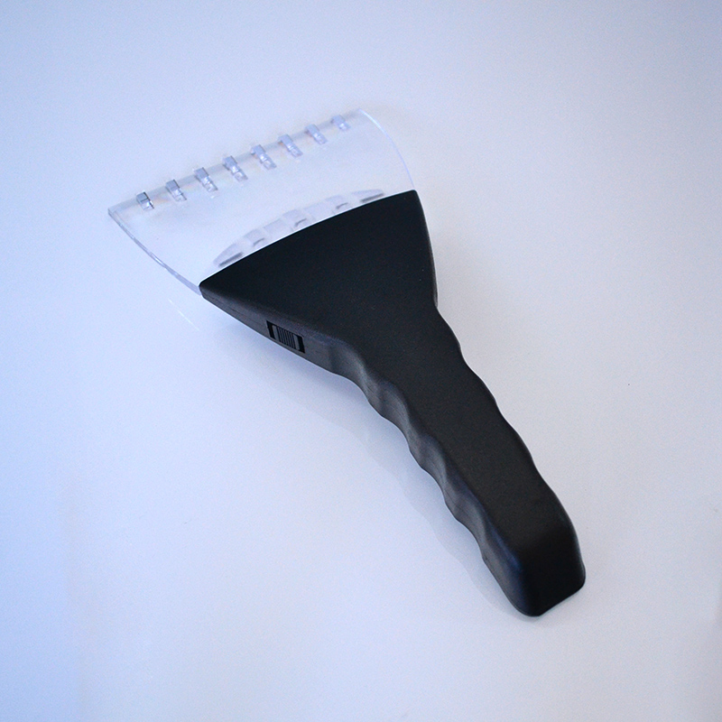 Škrabka na auto vyhrievaná 12V