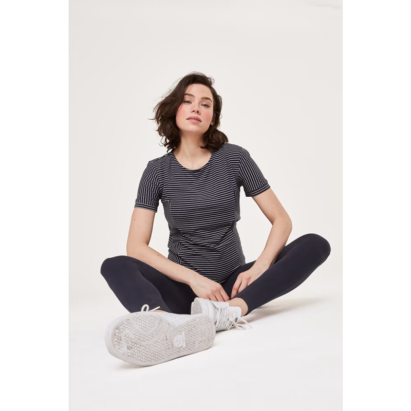 J.MAMA - Dámske tričko pruhované, aj pre tehotné č.38