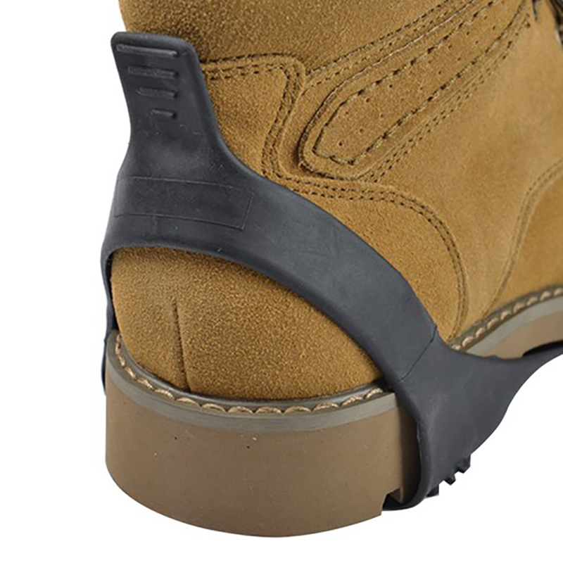 Protišmykové návleky na topánky s kovovými hrotmi (42-45)