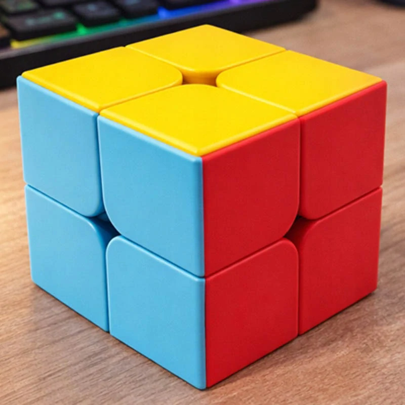 Rubikova kocka 2 x 2 (Speed cube hlavolam na tréning logiky,)