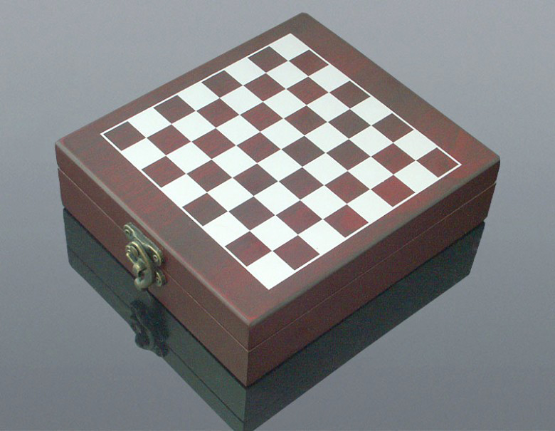 Darčeková sada na víno 4 dielna + šach