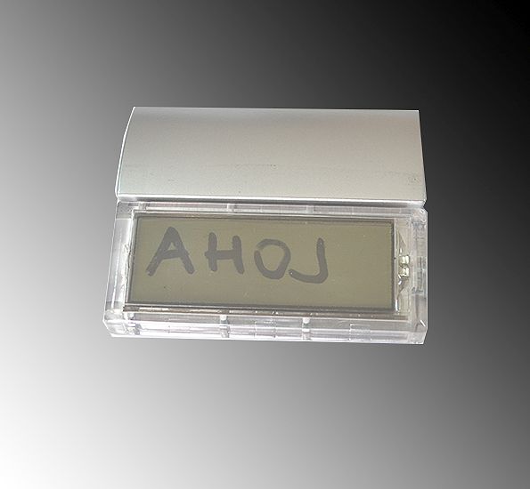 Magnetický solárny držiak na menovku