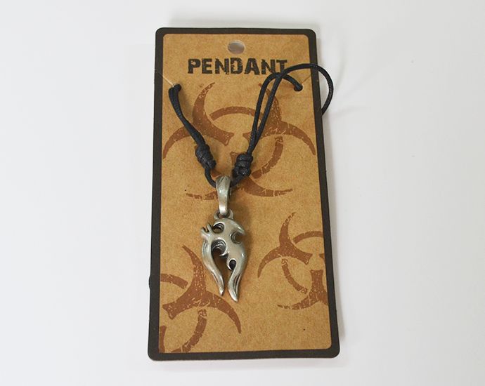 Prívesok na koženej šnúrke Symbol II.