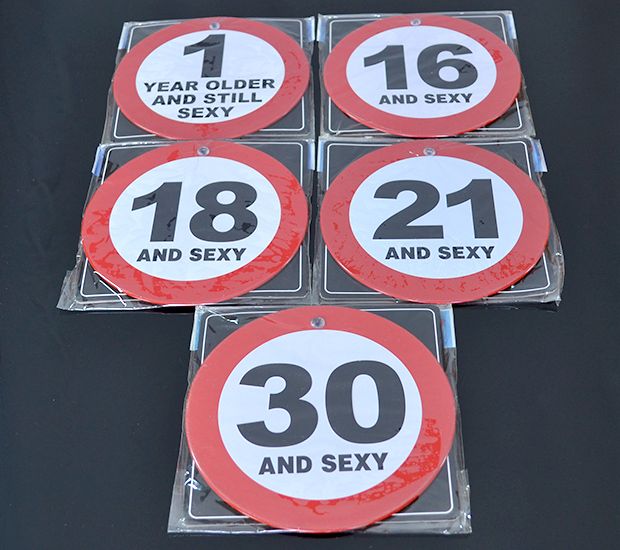 Narodeninová tabuľka s číslom