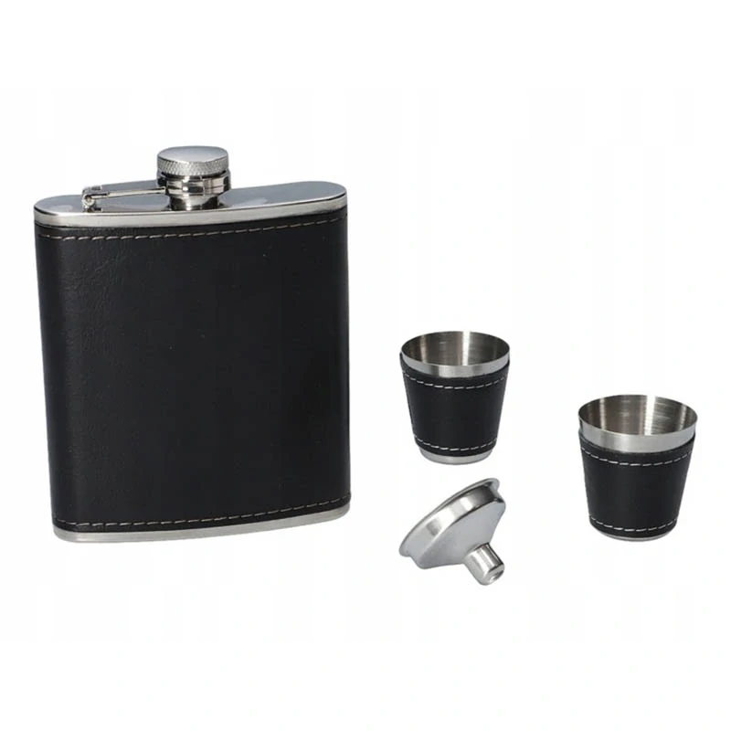 Ploskačka BLACK 210ml s lievikom a pohárikmi