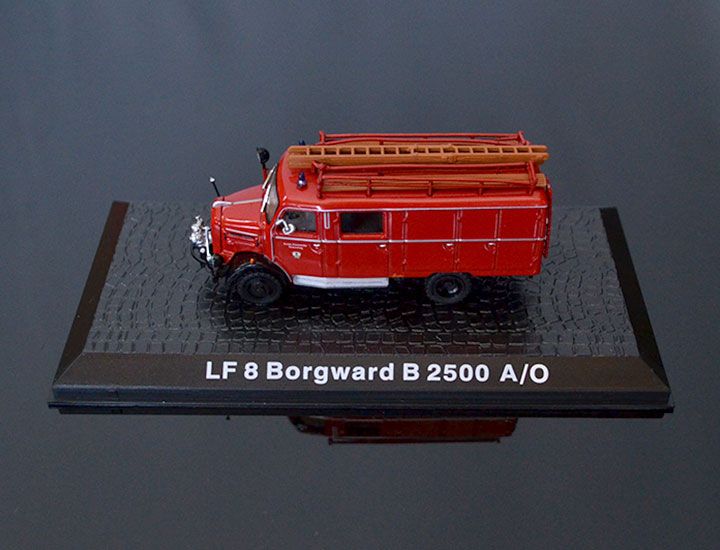 DeAgostini Model veterán Borgward B-2500 A/O 1:72