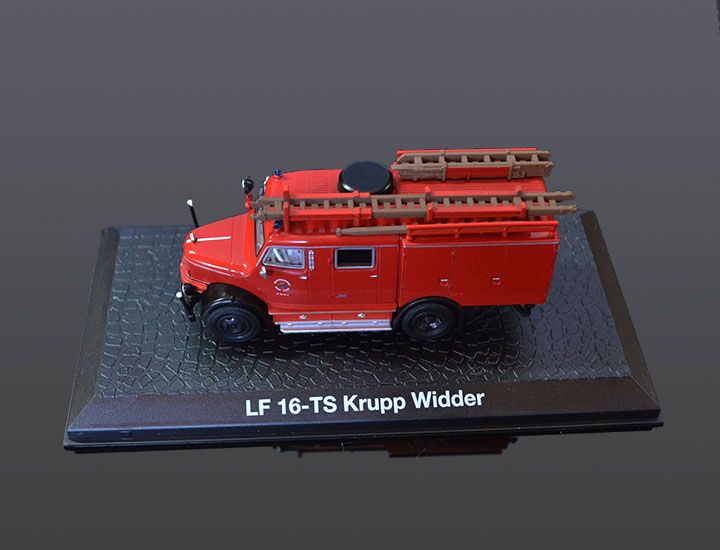 DeAgostini Model veterán LF 16-TS Krupp Widder 1:72