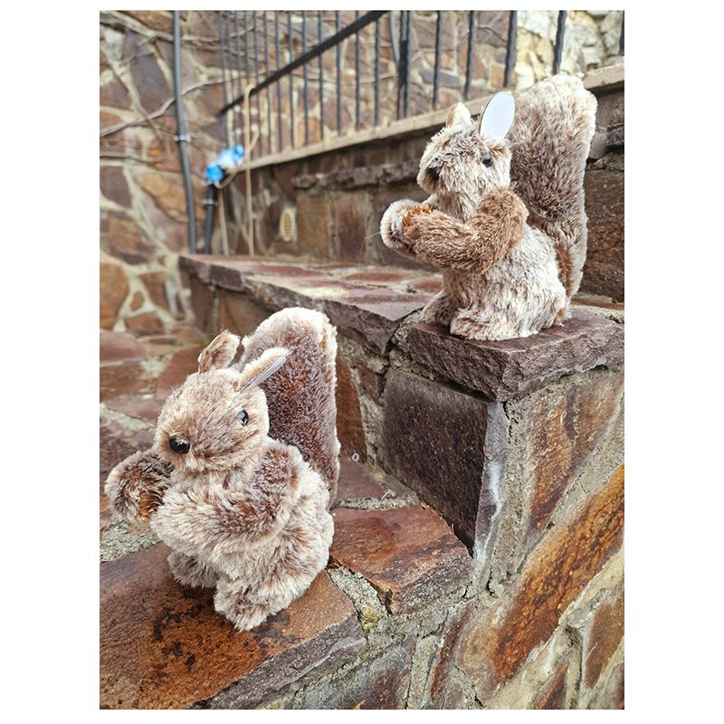 Veverička 20cm hnedá