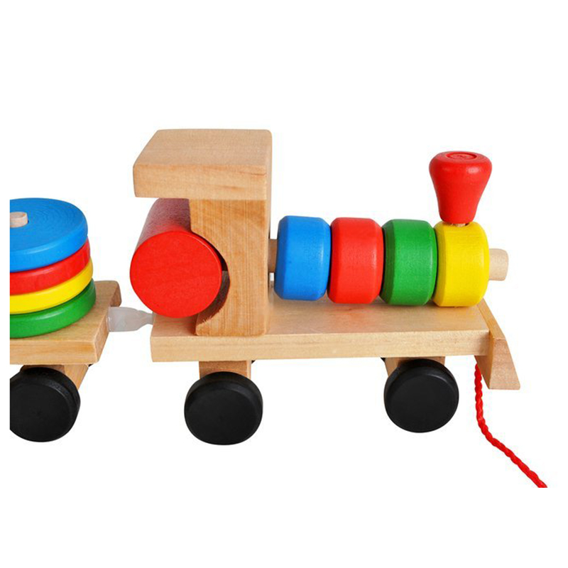 Drevená vlaková súprava s komponentmi