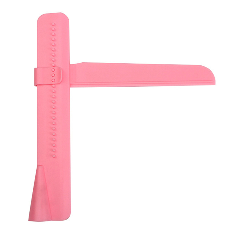 Nastaviteľná lopatka na dekoráciu koláčov a torty 