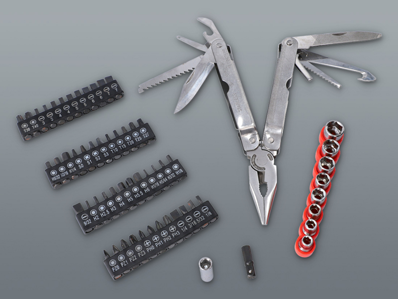 Multifunkčné kliešte a sada bitov a nástrčkových kľúčov