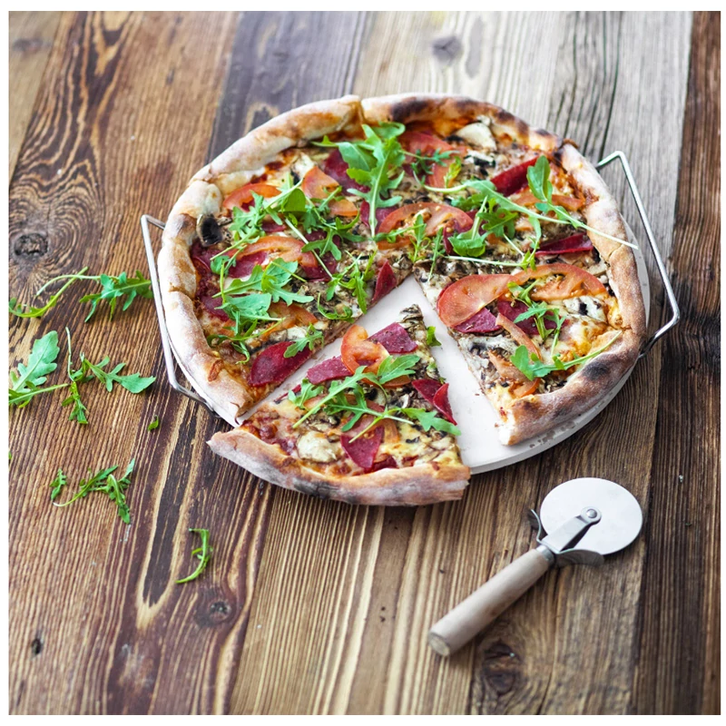 Kameň na pizzu s krájacím kolieskom