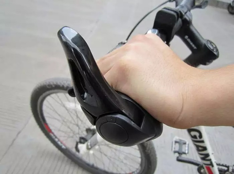 Rukoväte na bicykel 