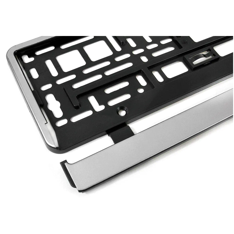 AMI - 01163 - Rám na značku ŠPZ čierna so strieborným okrajom L