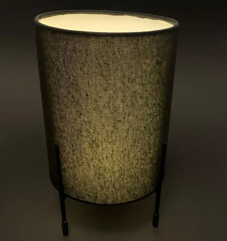 LED stolová lampa na batérie