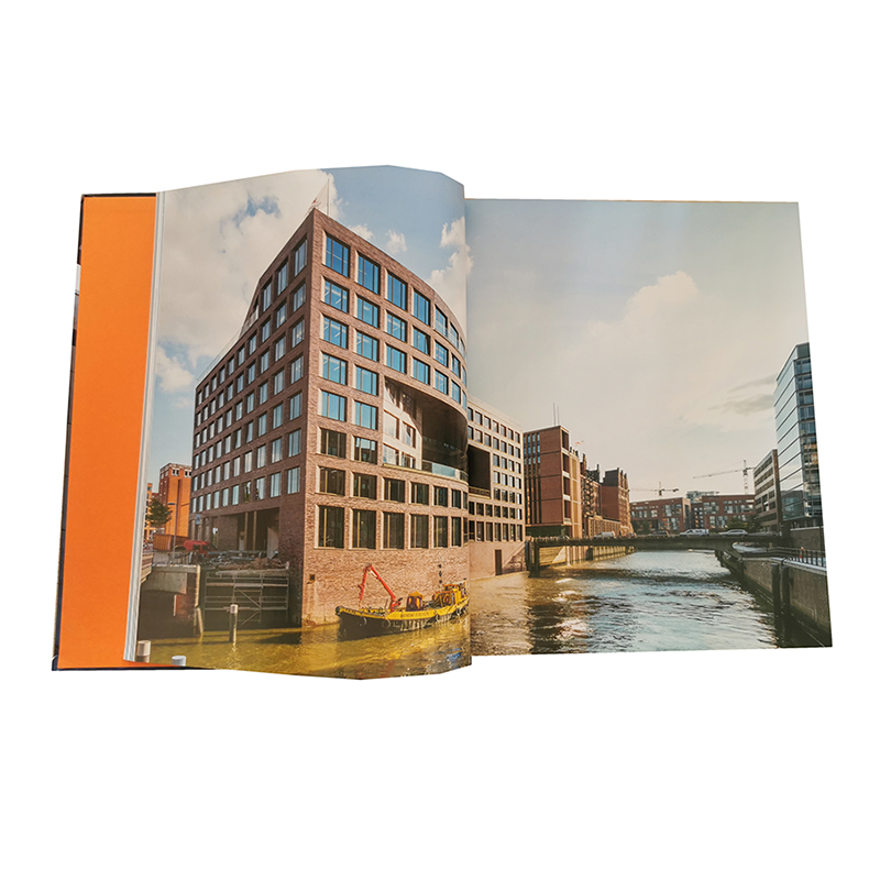 Kniha v nemeckom jazyku s obrázkami