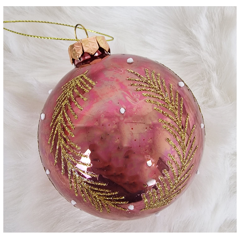 Vianočná guľa zdobená