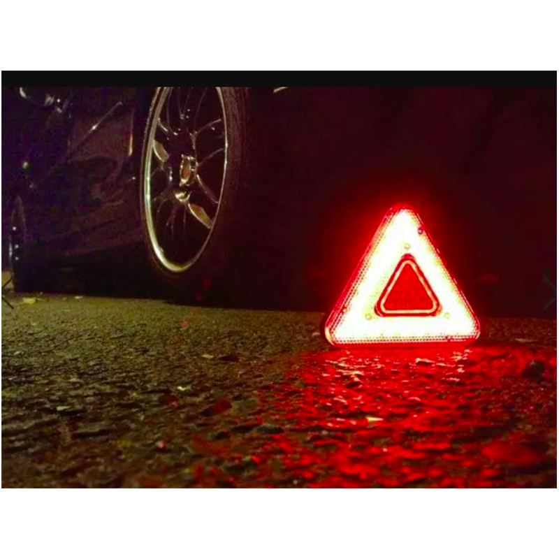 Výstražný trojuholník 39 LED