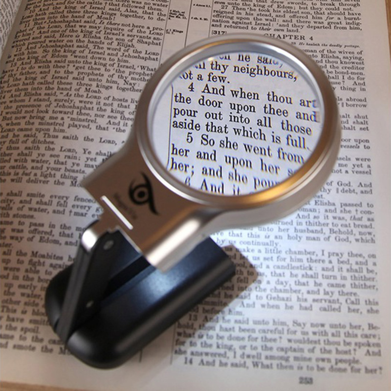 Ručná lupa 2LED 3x TH-7006