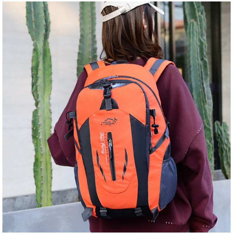 Športový batoh čierny