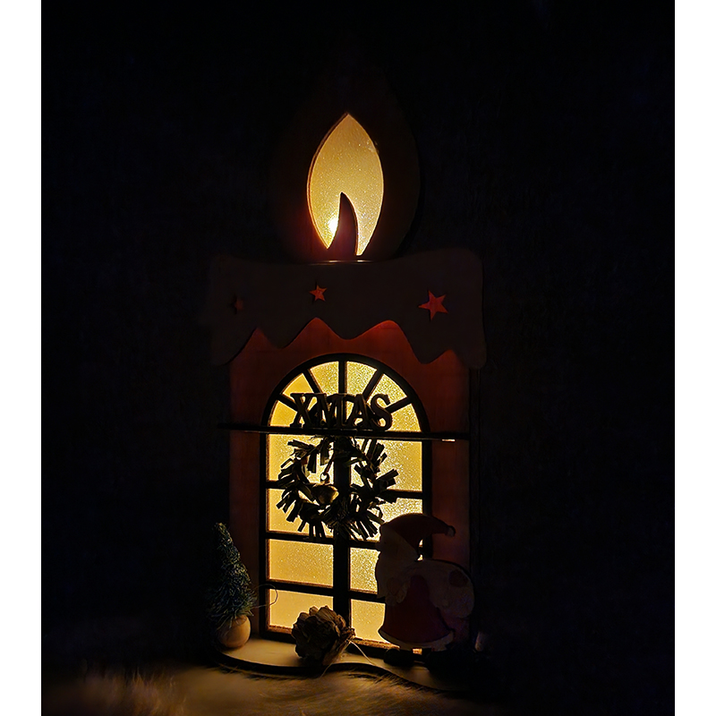 Drevená LED dekorácia - domček sviečka s venčekom a rolničkou