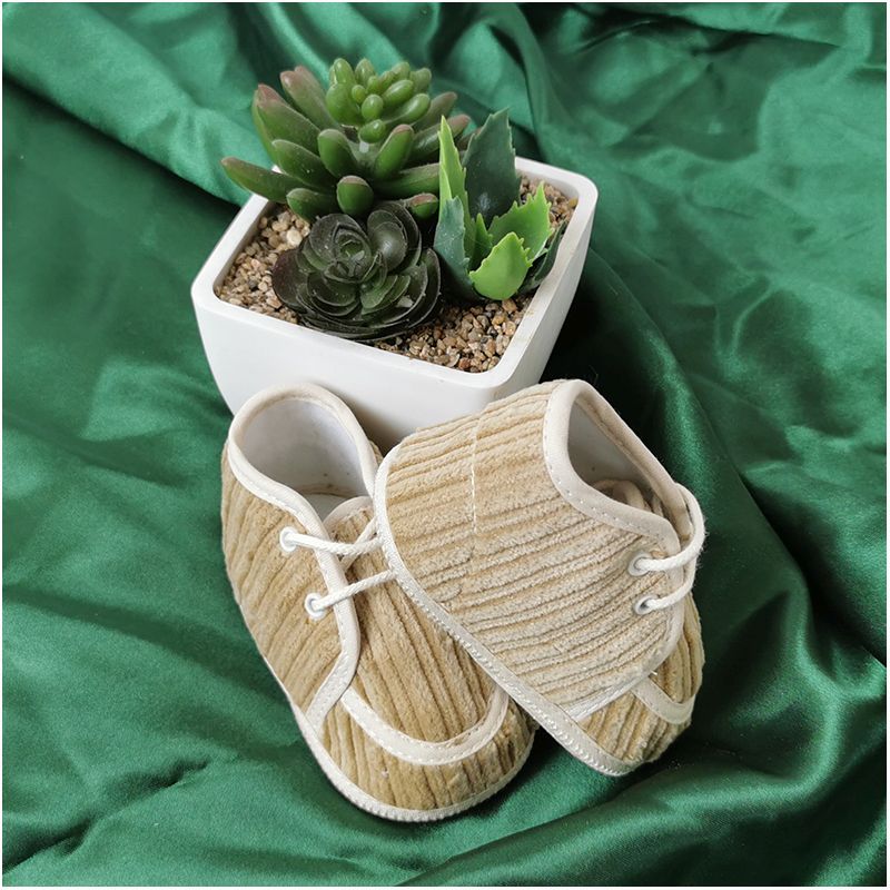 Christopher - Detské topánky - capáčky menčestrové hnedé č.18 - 11cm