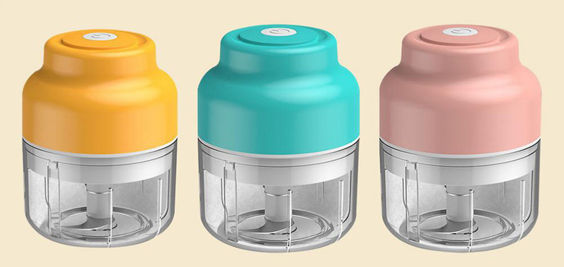 Elektrický sekáč na zeleninu a ovocie