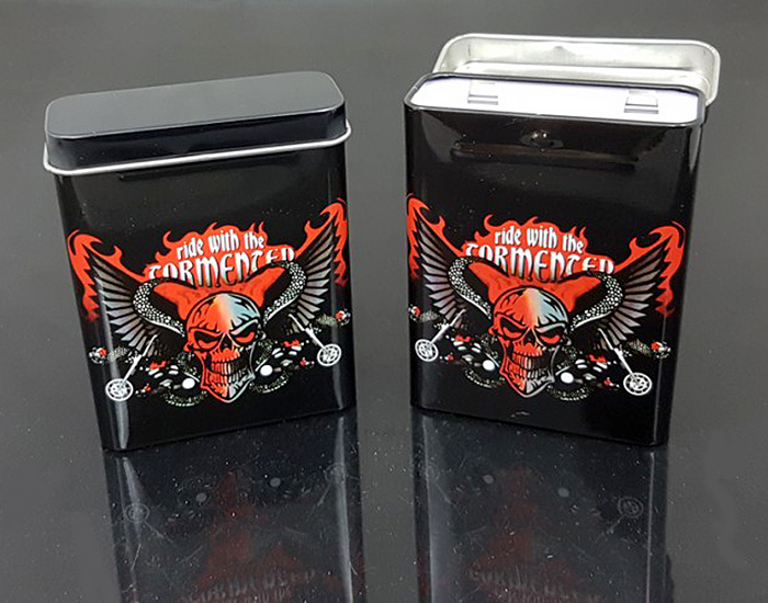 Plechová krabička na zberateľské kartičky a karty Skull