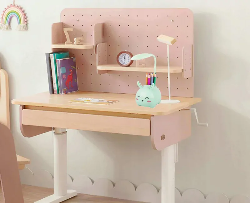 Detská LED lampa 3W so stojanom na mobil a ceruzky zelená