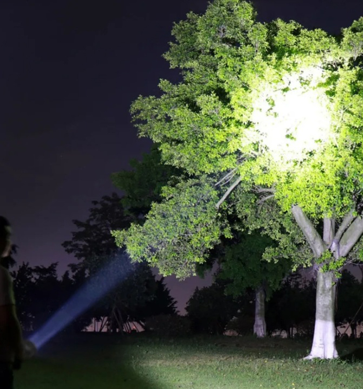 Taktická vojenská baterka 9LED COB USB