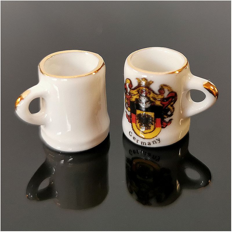 Reutter Porzelan - Miniatúra Porcelánový krígel GERMANY 1,5x1,5cm