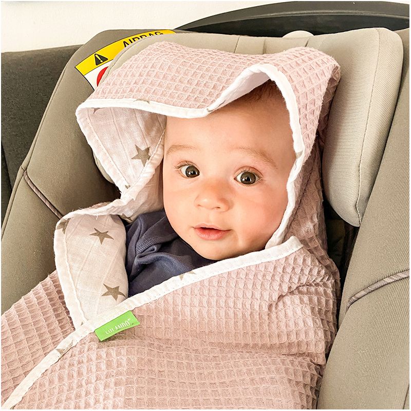 Zavinovačka do autosedačky LULANDO Maya Waffle 90 × 80 cm