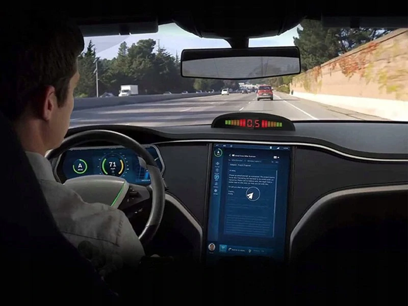 Parkovacie senzory s riadiacou jednotkou a LED indikátorom