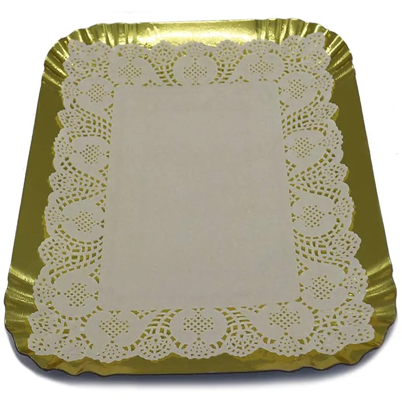 Zlatá servírovacia tácka s papierovou čipkou 38 x 28 cm
