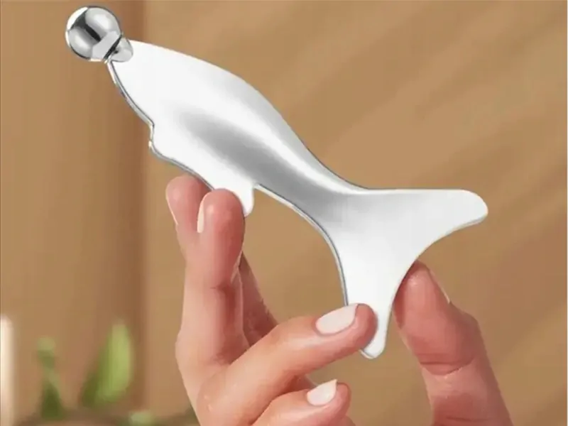 Chladiaci masážny valček rybka