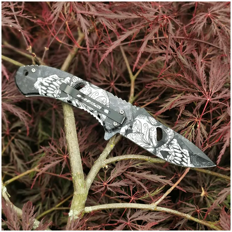 Vreckový nôž White Skull 21/9cm