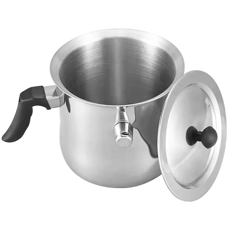 Kovový hrnček na varenie mlieka pískajúci 1,5L