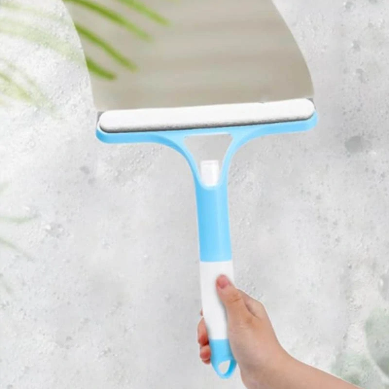 Stierka na okná s rozprašovačom