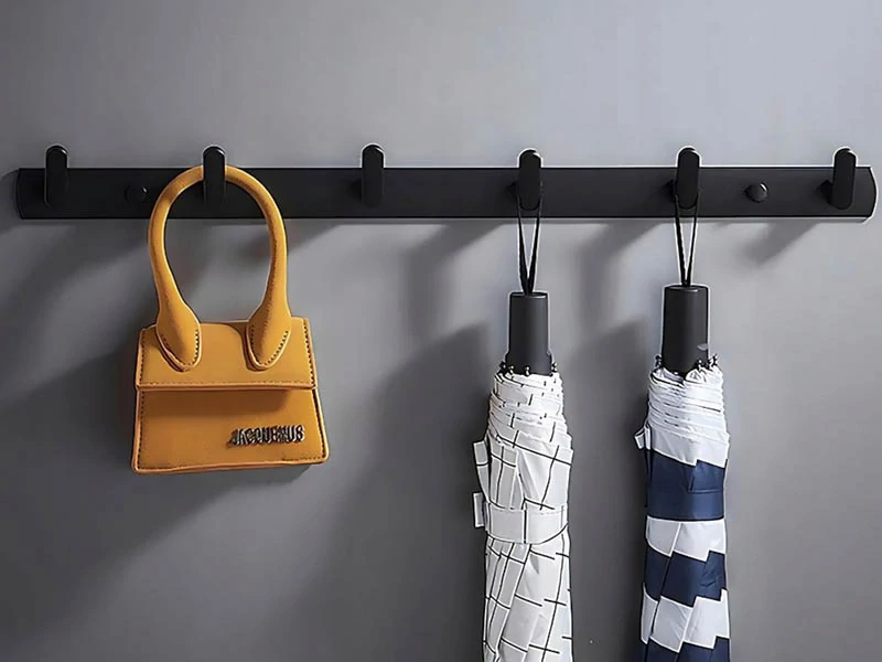 Nástenný vešiak 54cm