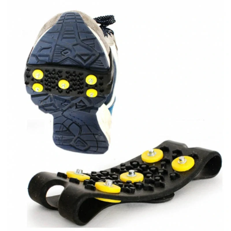 Protišmykové návleky na topánky s kovovými hrotmi