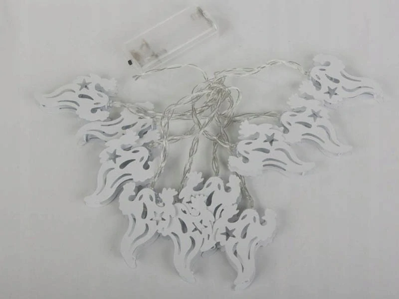 Halloweenska LED girlanda Duchovia 2m