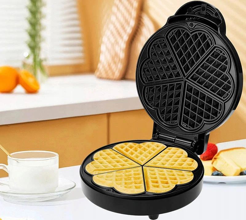 Vaflovač – 5 nadýchaných vaflí v tvare srdca 1000 W