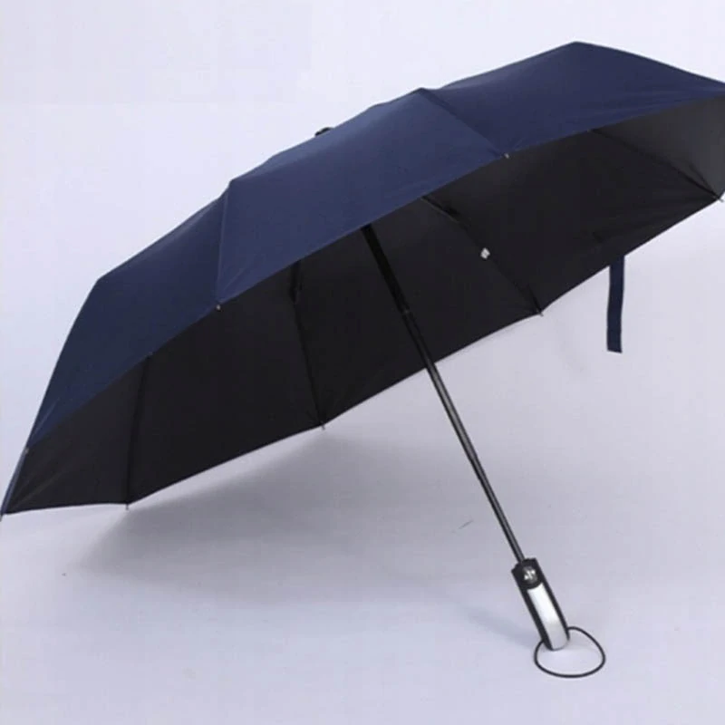 Čierny skladací dáždnik s puzdrom