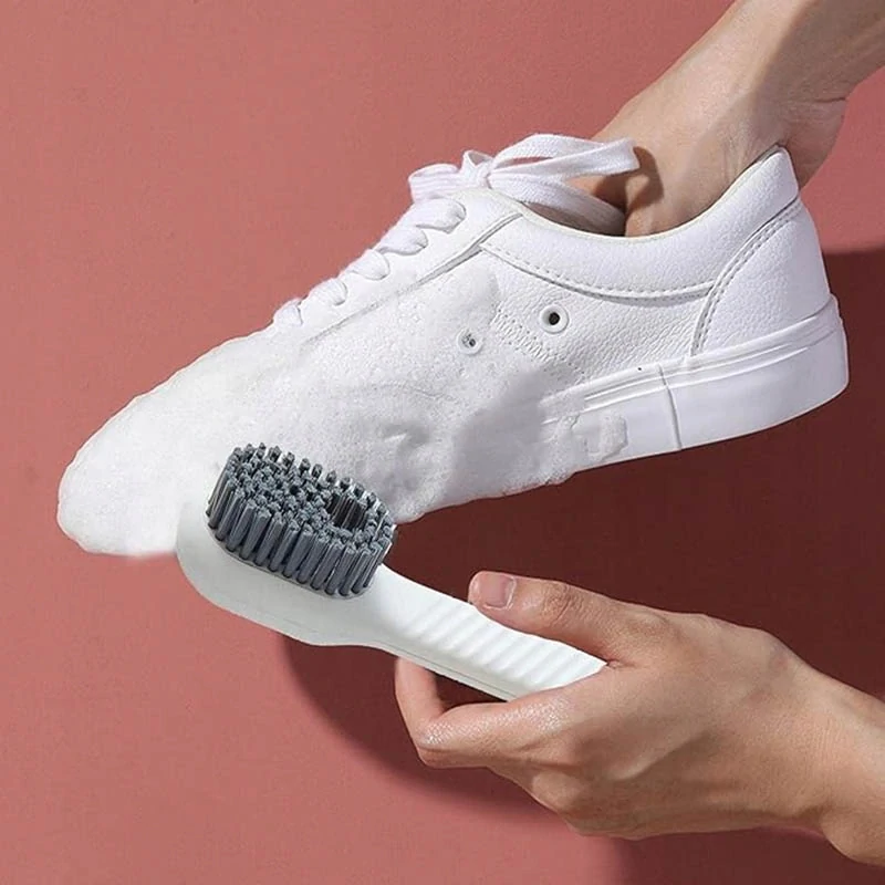 Čistiaca kefka s dávkovačom