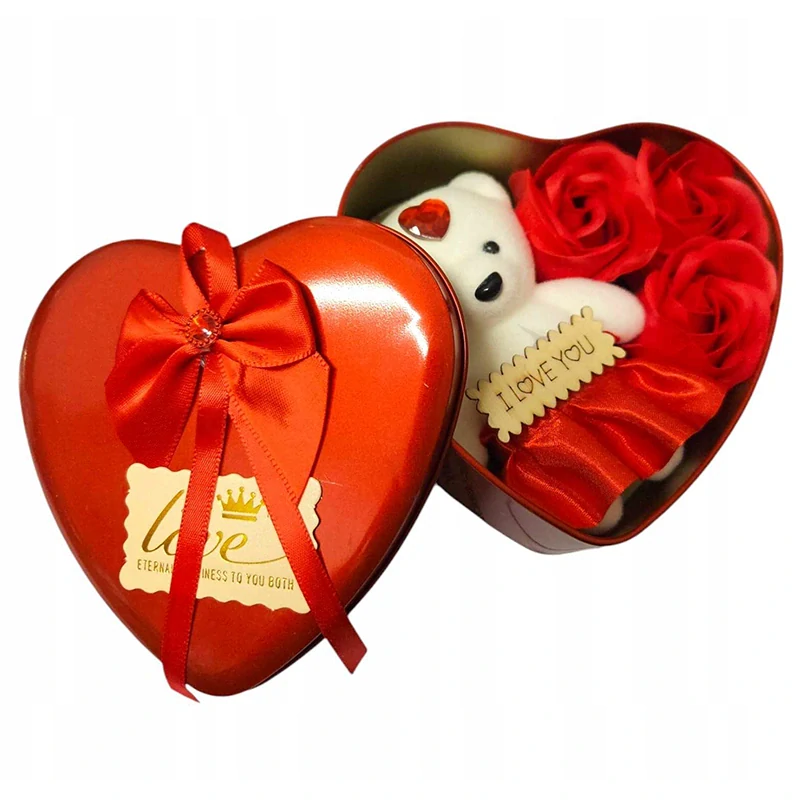 Medvedík s mydlovými ružami v darčekovej krabičke v tvare srdca