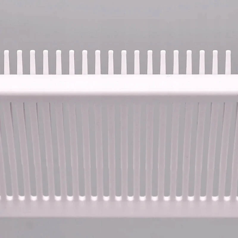 Profesionálny hrebeň na tvarovanie vlasov