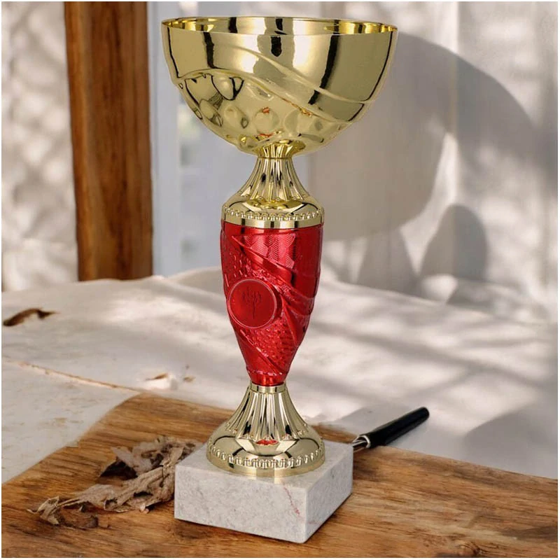 Santica - Pohár zlatý s červeným elementom - 22 cm 