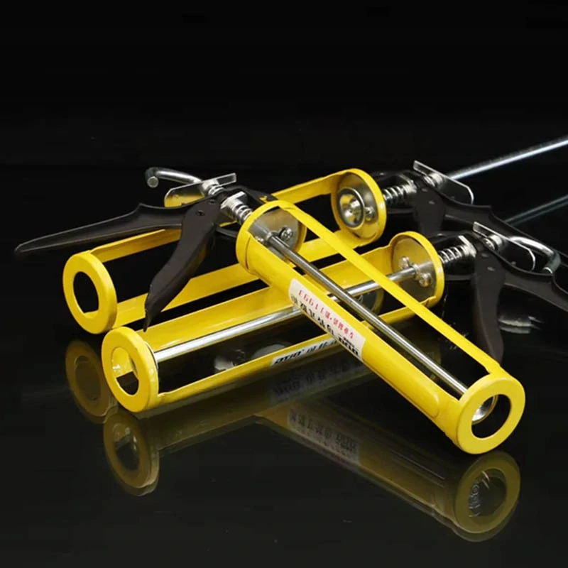 Pištoľ na silikón s kovovým piestom