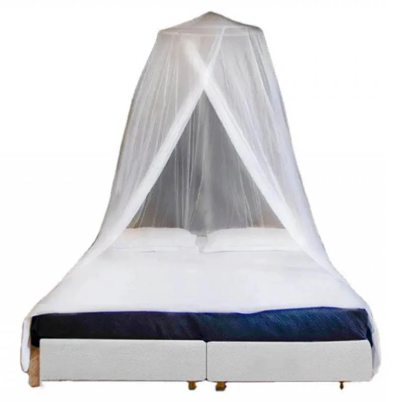 Baldachýn nad posteľ proti komárom 